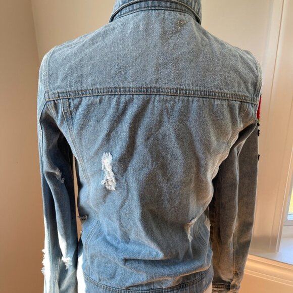 Elan Denim Jacket with Embroidered Floral Embellishments Size S - Picture 7 of 13